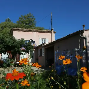 Couette-café Au Nid De Mes Anges, Entrecasteaux
